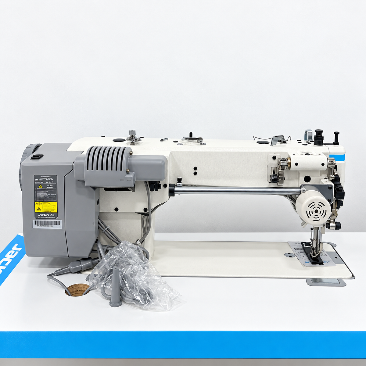JACK® H6L-CZ-4 Computerized Long Arm Heavy-Duty Single Needle Top & Bottom Feed Lockstitch Sewing Machine