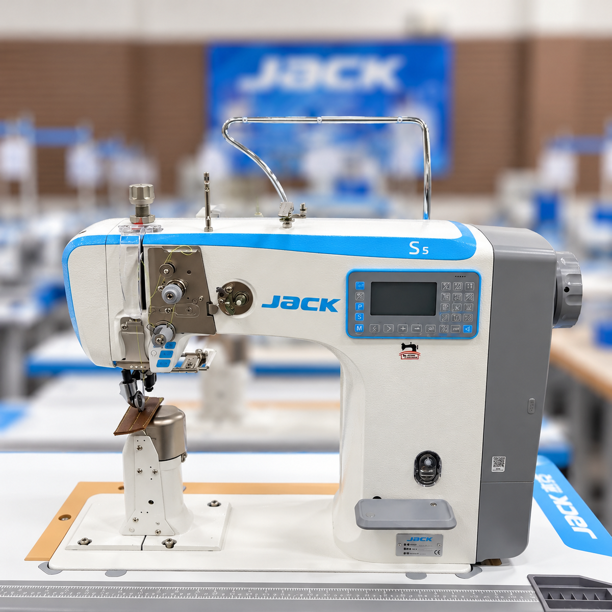 JACK® JK-S5-91C Automatic Post-Bed Industrial Sewing Machine with Synchronized Roller Foot – Complete with Table & Stand