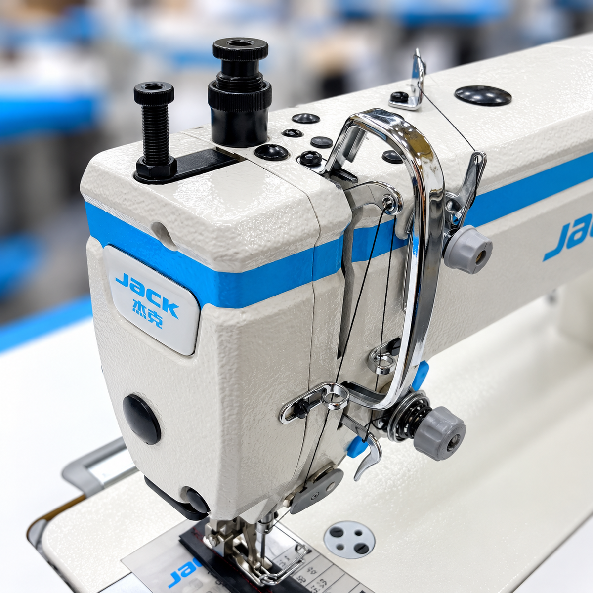 JACK® H6L-CZ-4 Computerized Long Arm Heavy-Duty Single Needle Top & Bottom Feed Lockstitch Sewing Machine