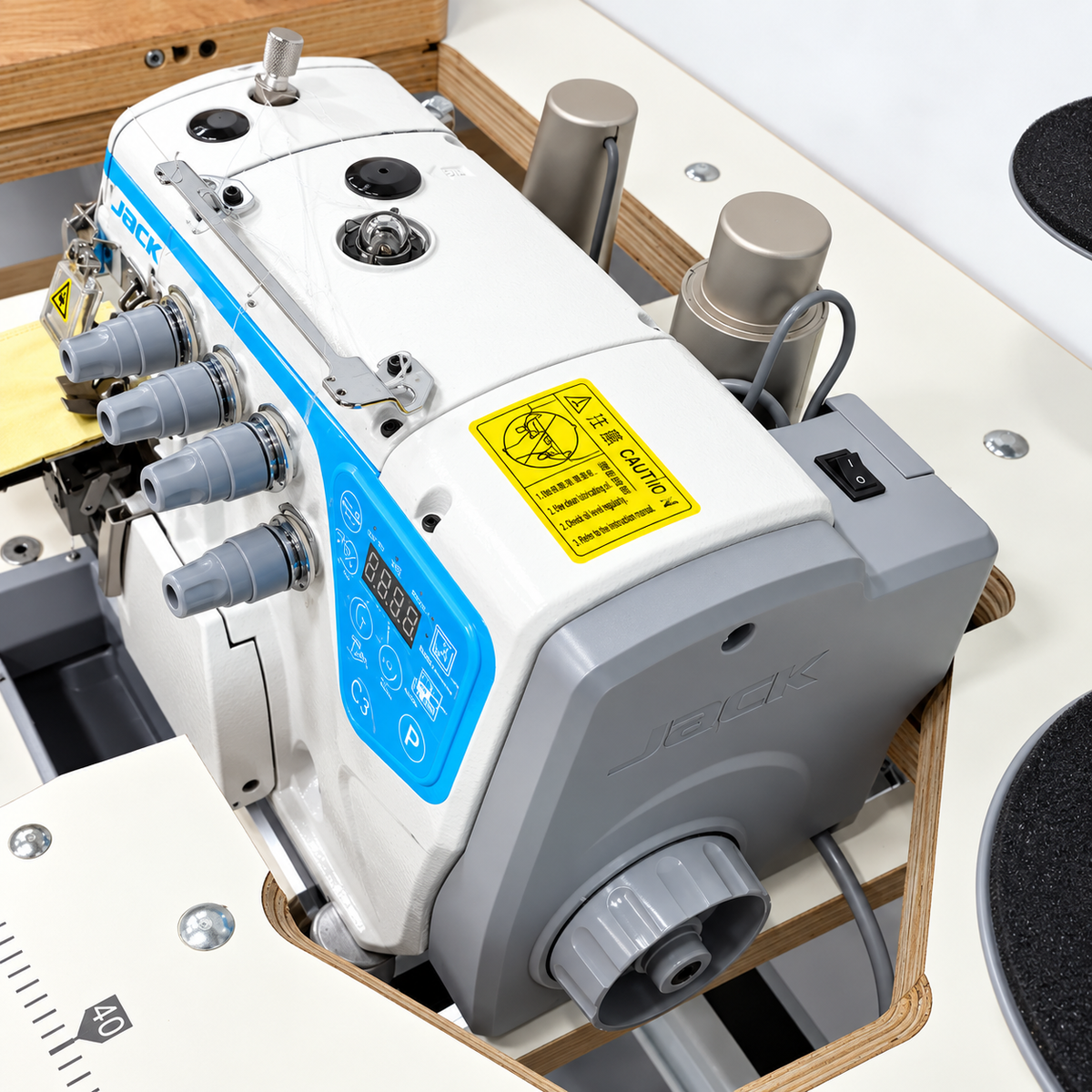 JACK® JK-C3-4-M03/333 Industrial High Speed Automatic Overlock Machine