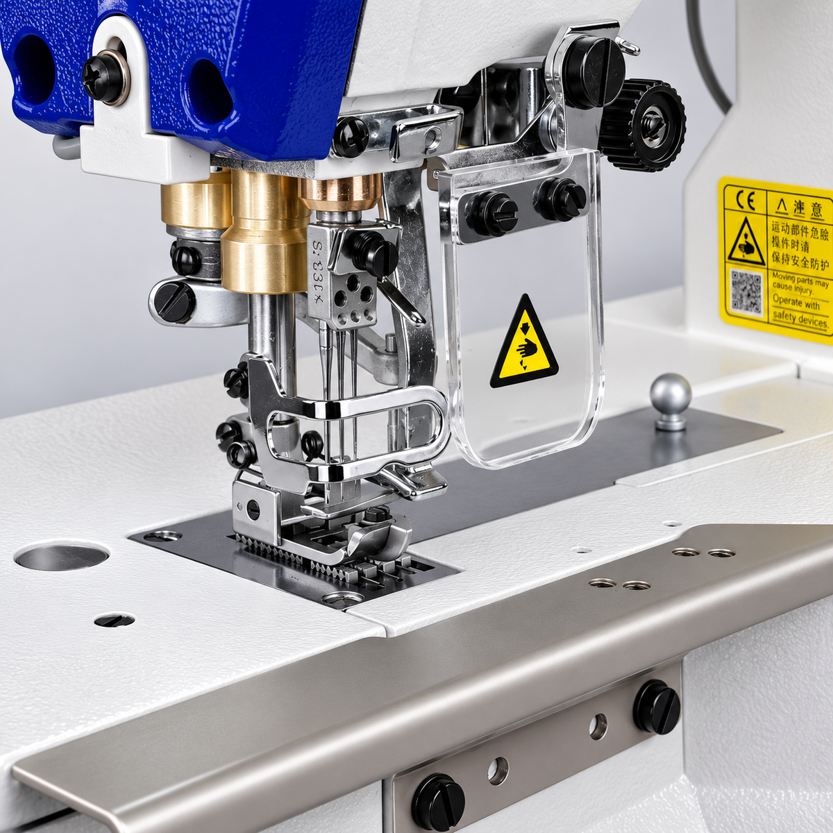 SPEEDWAY SW-562/01CB 3-Needle Flatbed Coverstitch Industrial Sewing Machine