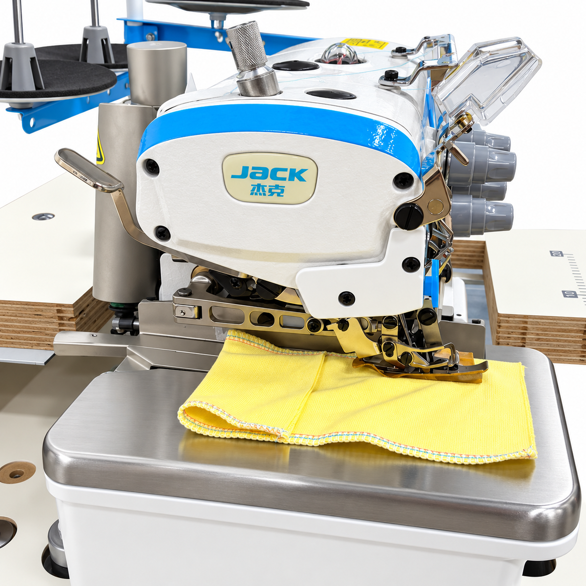 JACK® C4-4-M03/333 SD 4-Thread Automatic Overlock Industrial Sewing Machine – Complete with Table & Stand