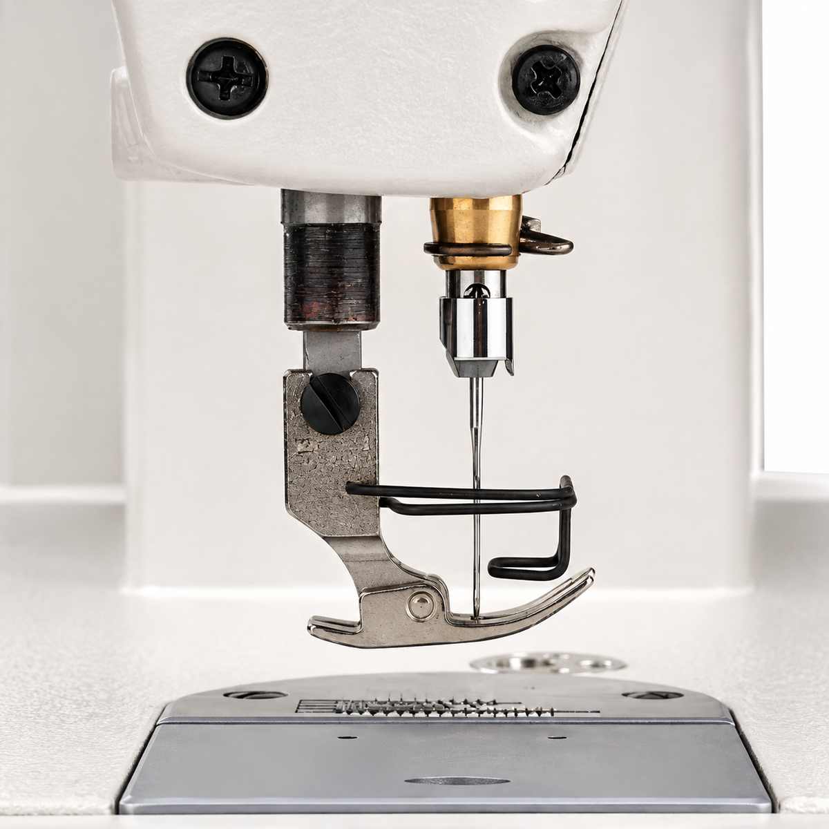 JUKI® DDL-8700H Heavy-Duty Single Needle Industrial Lockstitch Sewing Machine – Complete with Table & Stand