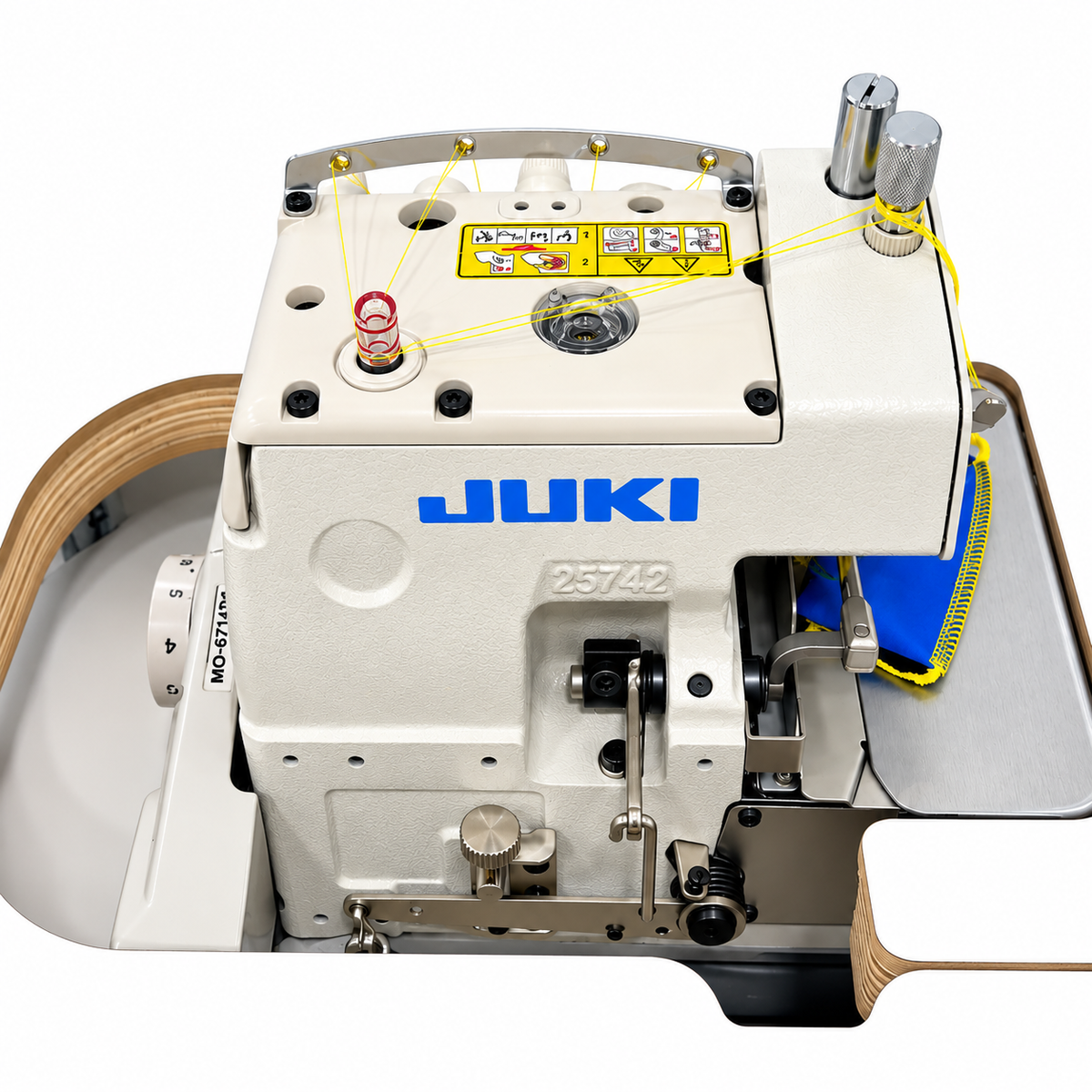 JUKI® MO-6714DA-BE6-40H 4-Thread Industrial Overlock Sewing Machine – Complete with Table & Stand