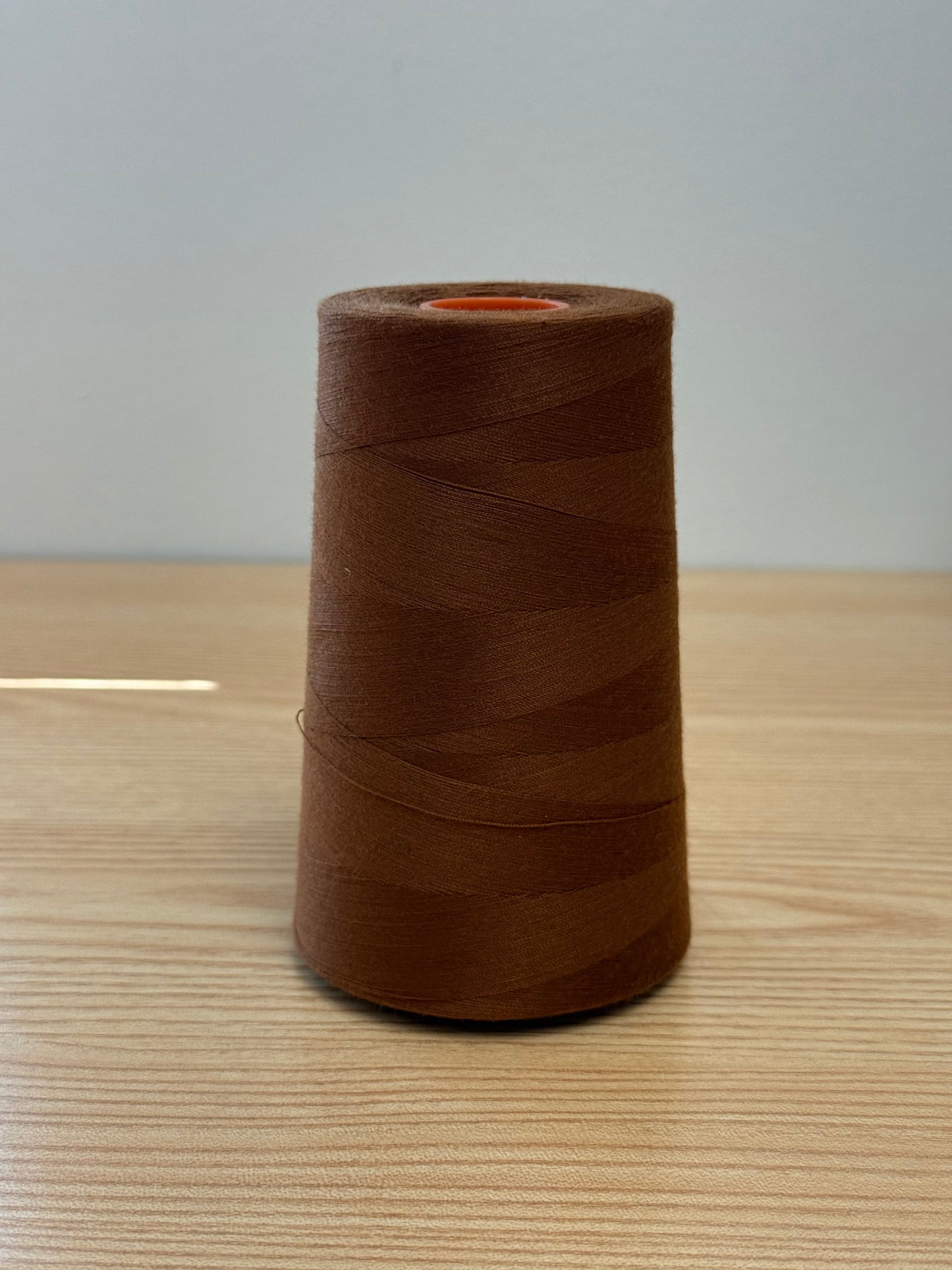 THREAD T-27 POLYESTER BROWN 1045 CHAMPSPUN 6000
