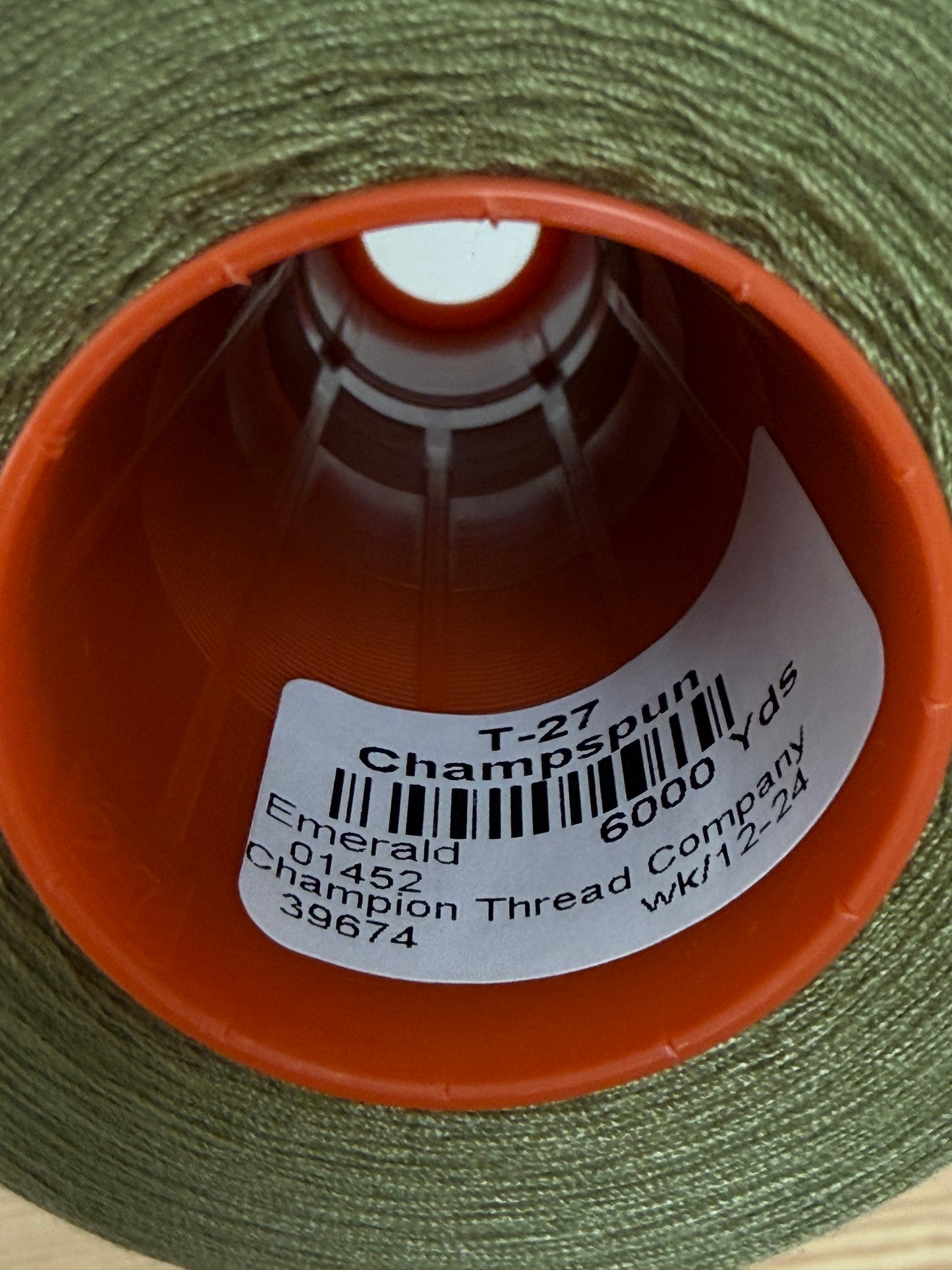 THREAD T-27 ESMERALD-1452 POLYESTER CHAMPSPUN 6000 Yds