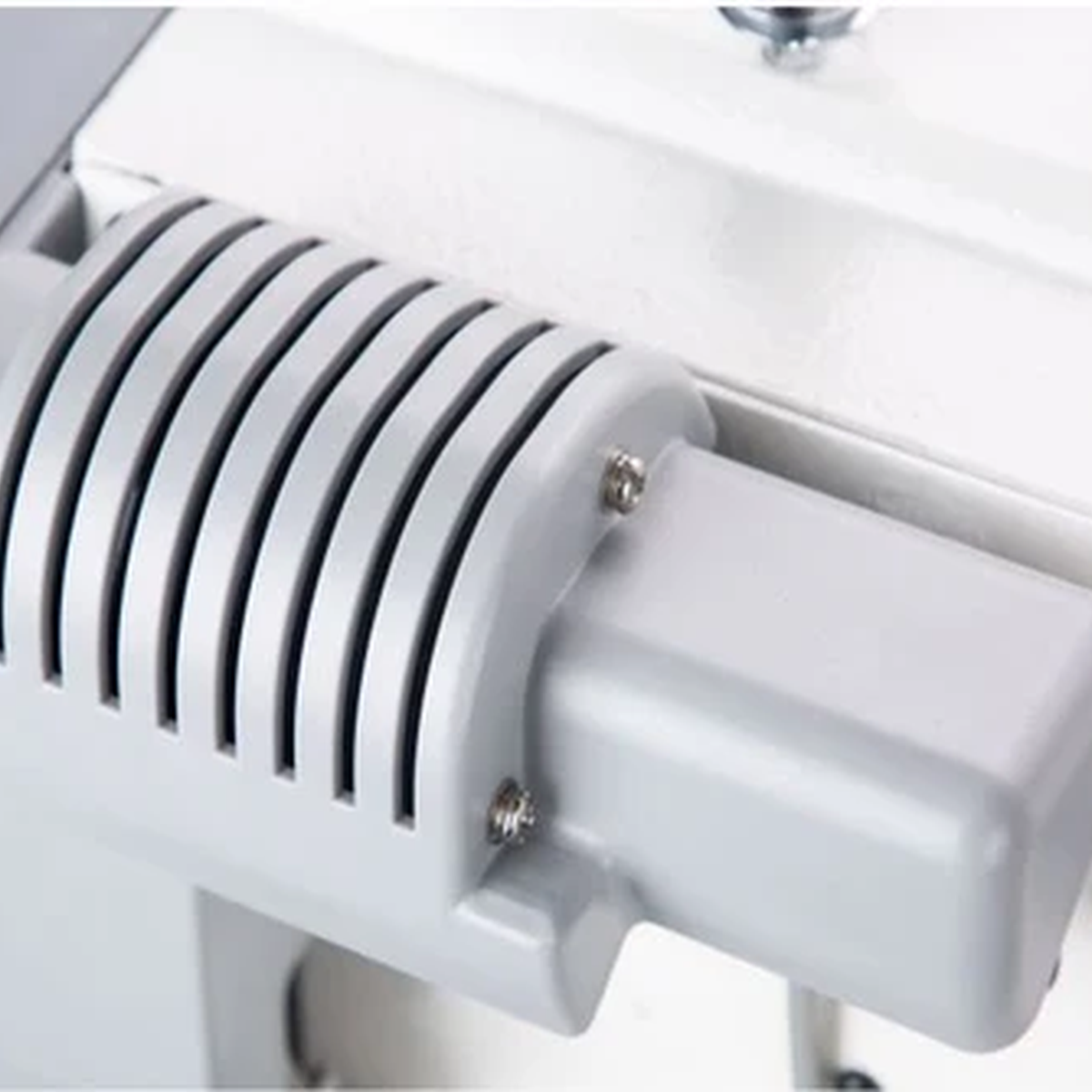 JACK® H6L-CZ-4 Computerized Long Arm Heavy-Duty Single Needle Top & Bottom Feed Lockstitch Sewing Machine