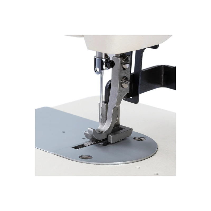 Consew CP206RL WITH CASE (Hard carrying case included)